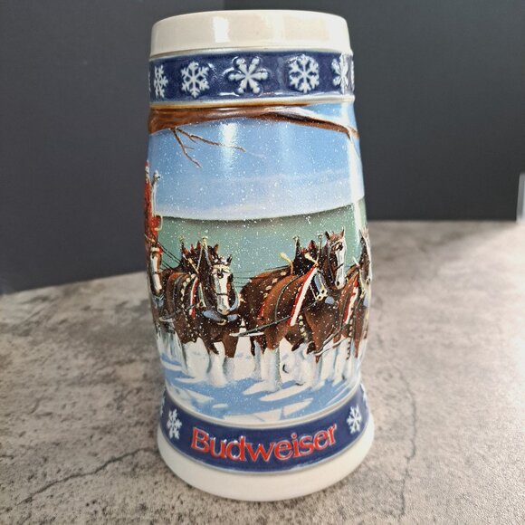 Budweiser Lighting the Way Home 1995 Holiday Stein - Picture 9 of 16